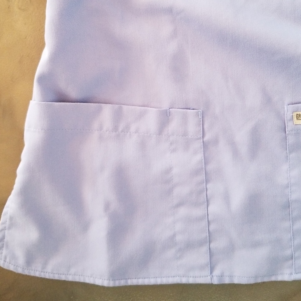 Scrub top - Picture 5 of 5